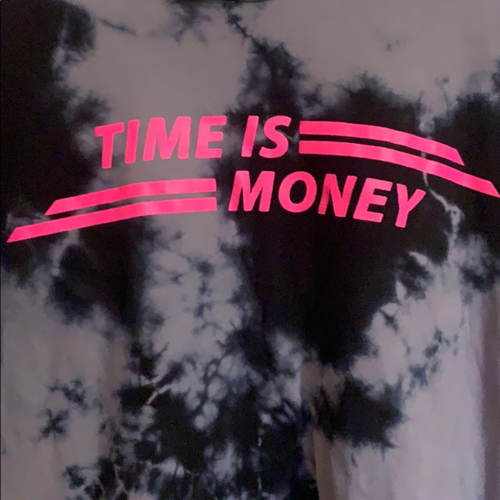 Fashion Nova Time is Money Graphic Tee men’s Large